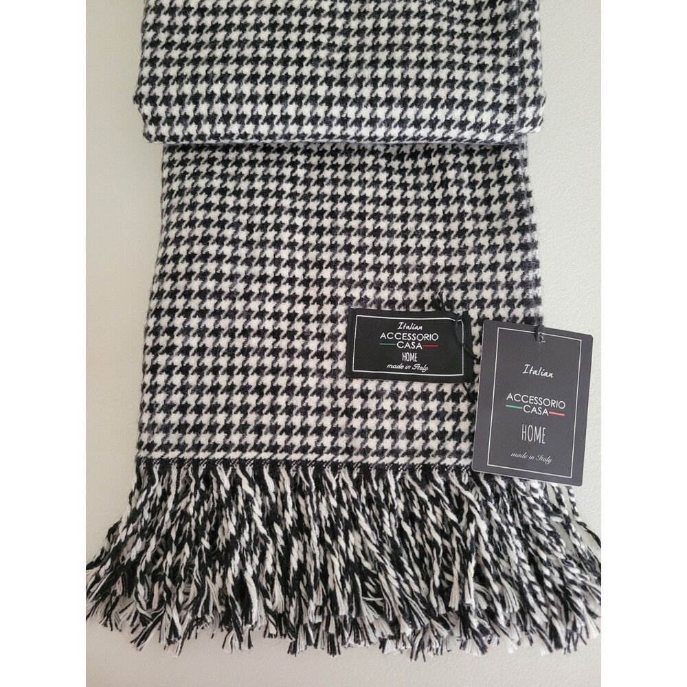 Accessorio Casa Italy Home NWT Houndstooth Throw Blanket Fringe 52x64 Black Whit